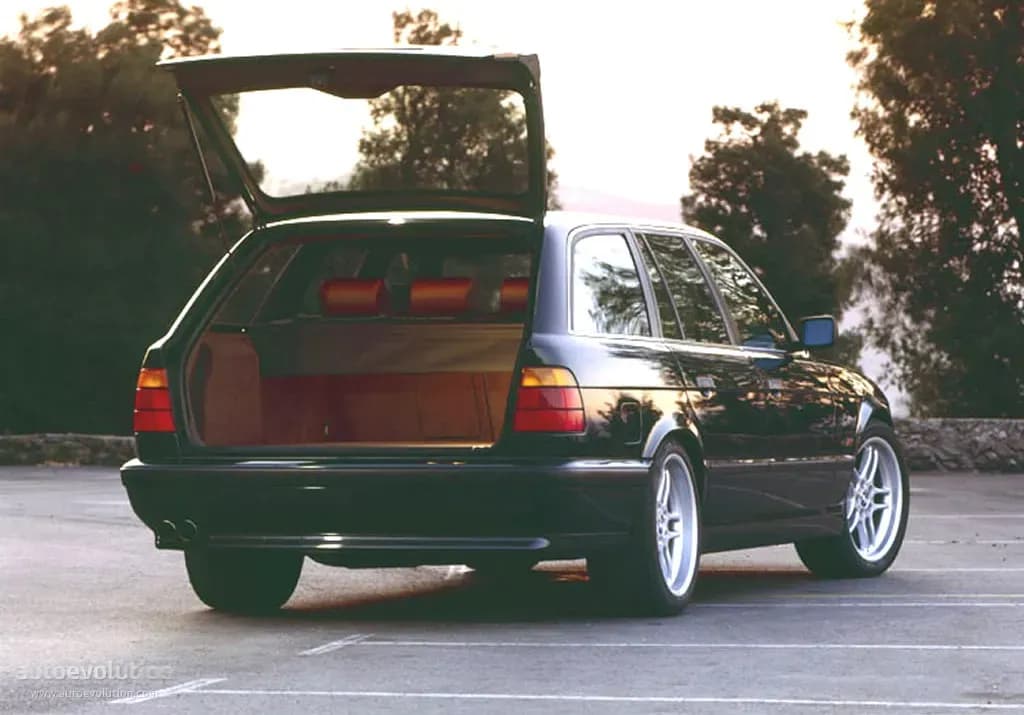 BMW-M5-Touring