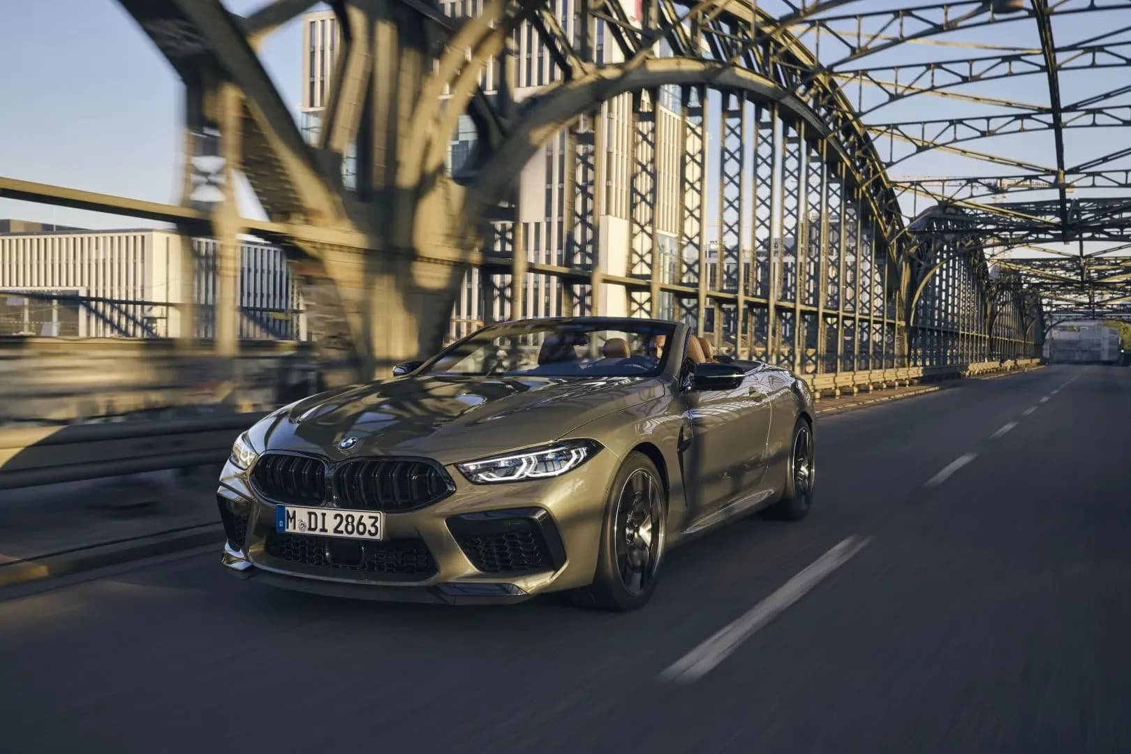 BMW-M8-Convertible