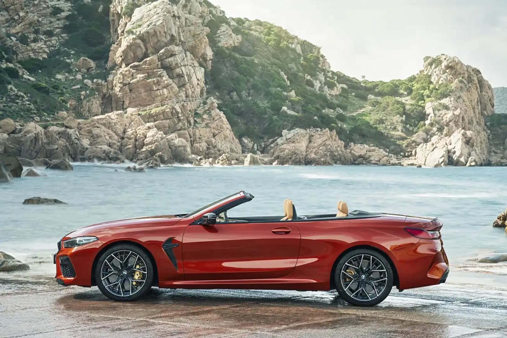 BMW-M8-Convertible