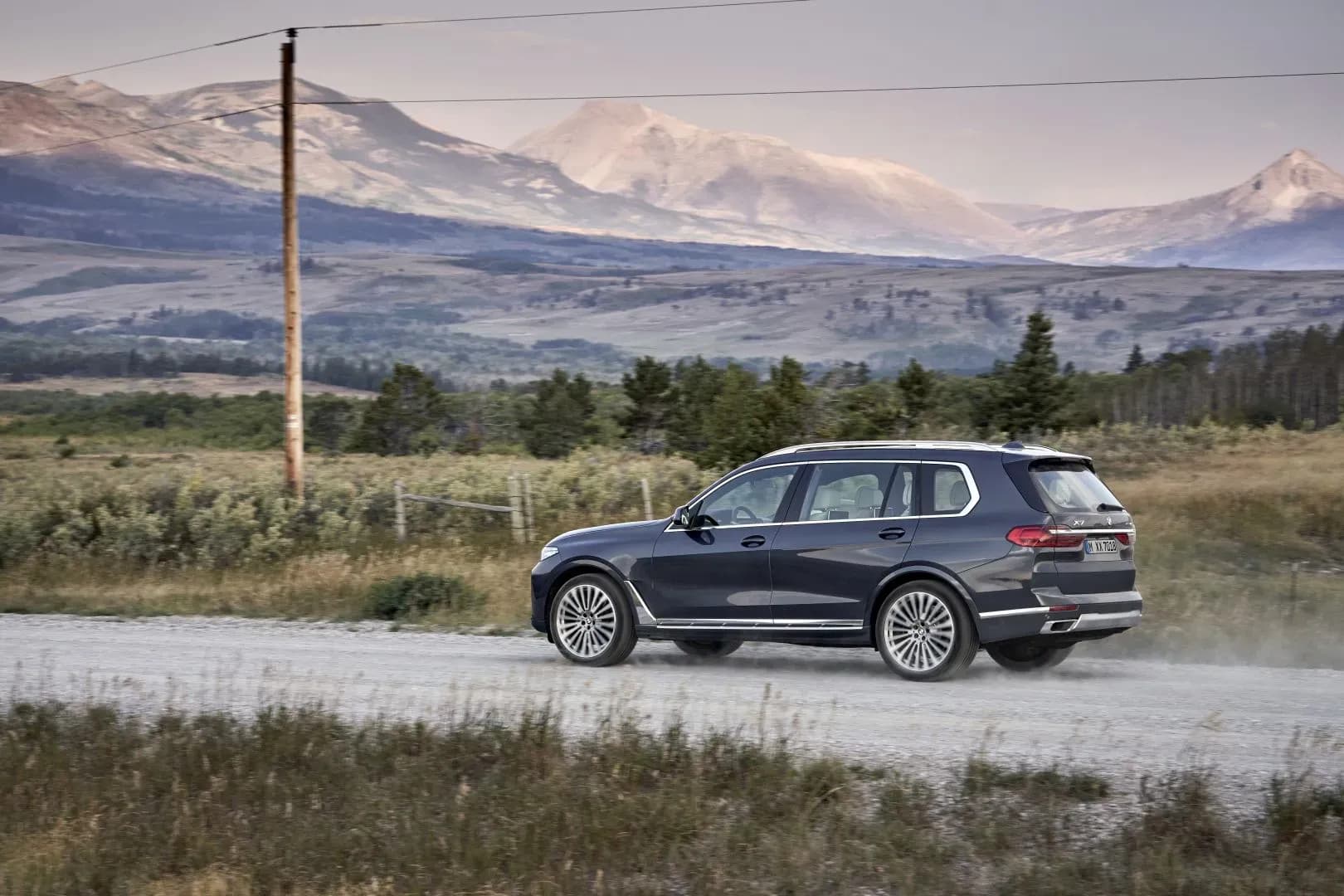 BMW-X7