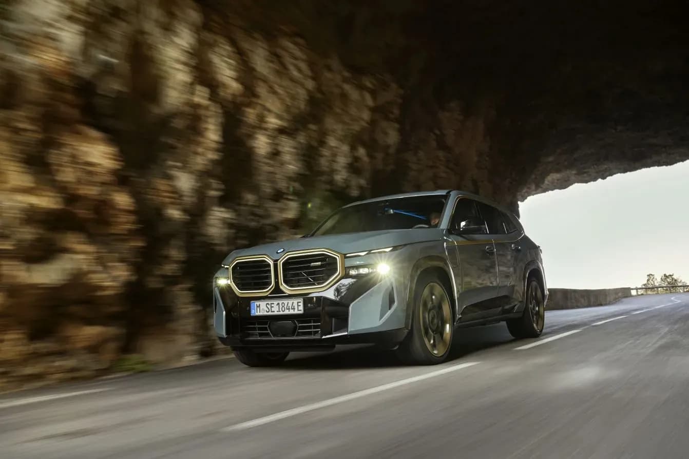 BMW-XM