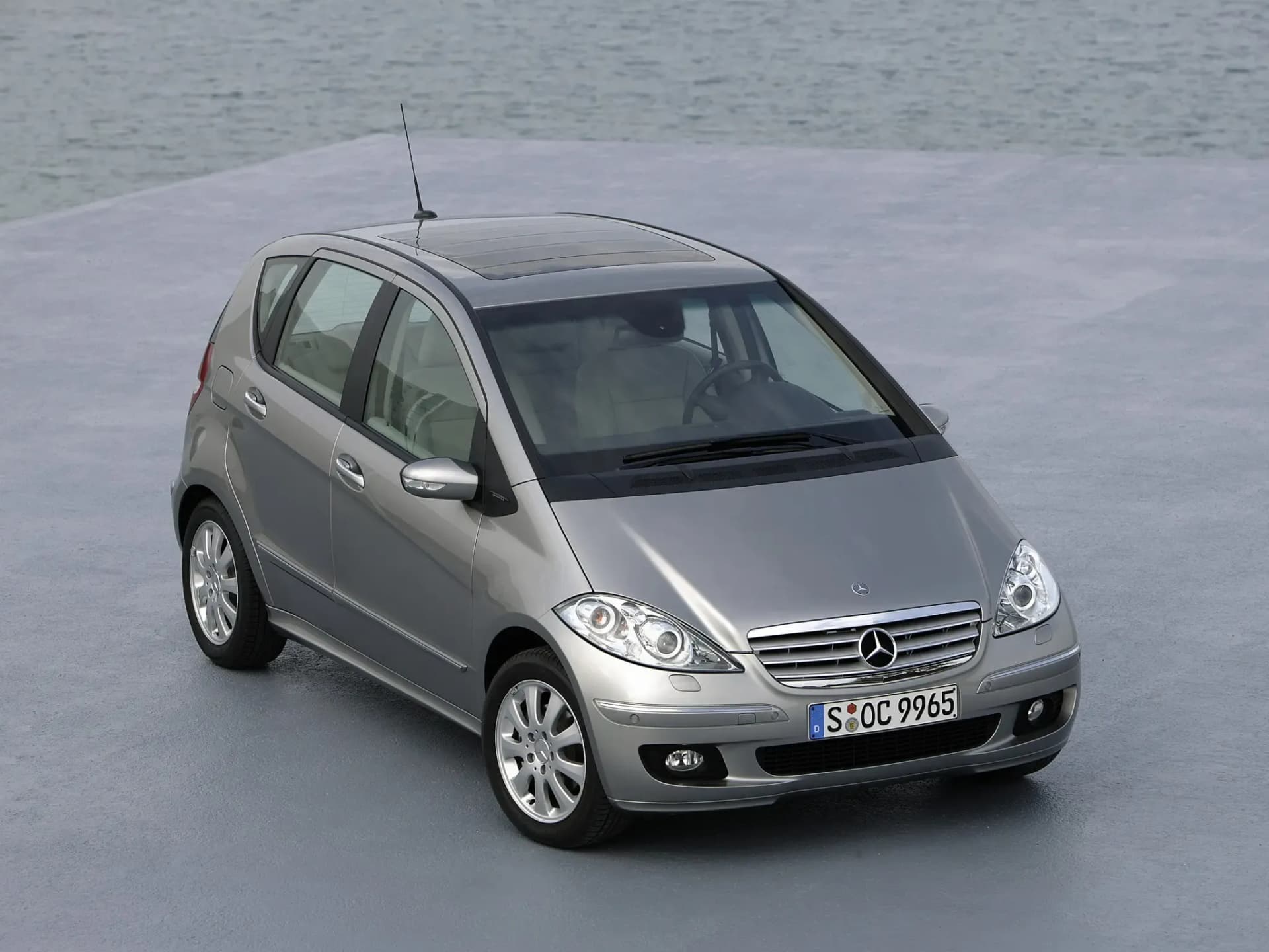 MERCEDES-BENZ-A-Klasse