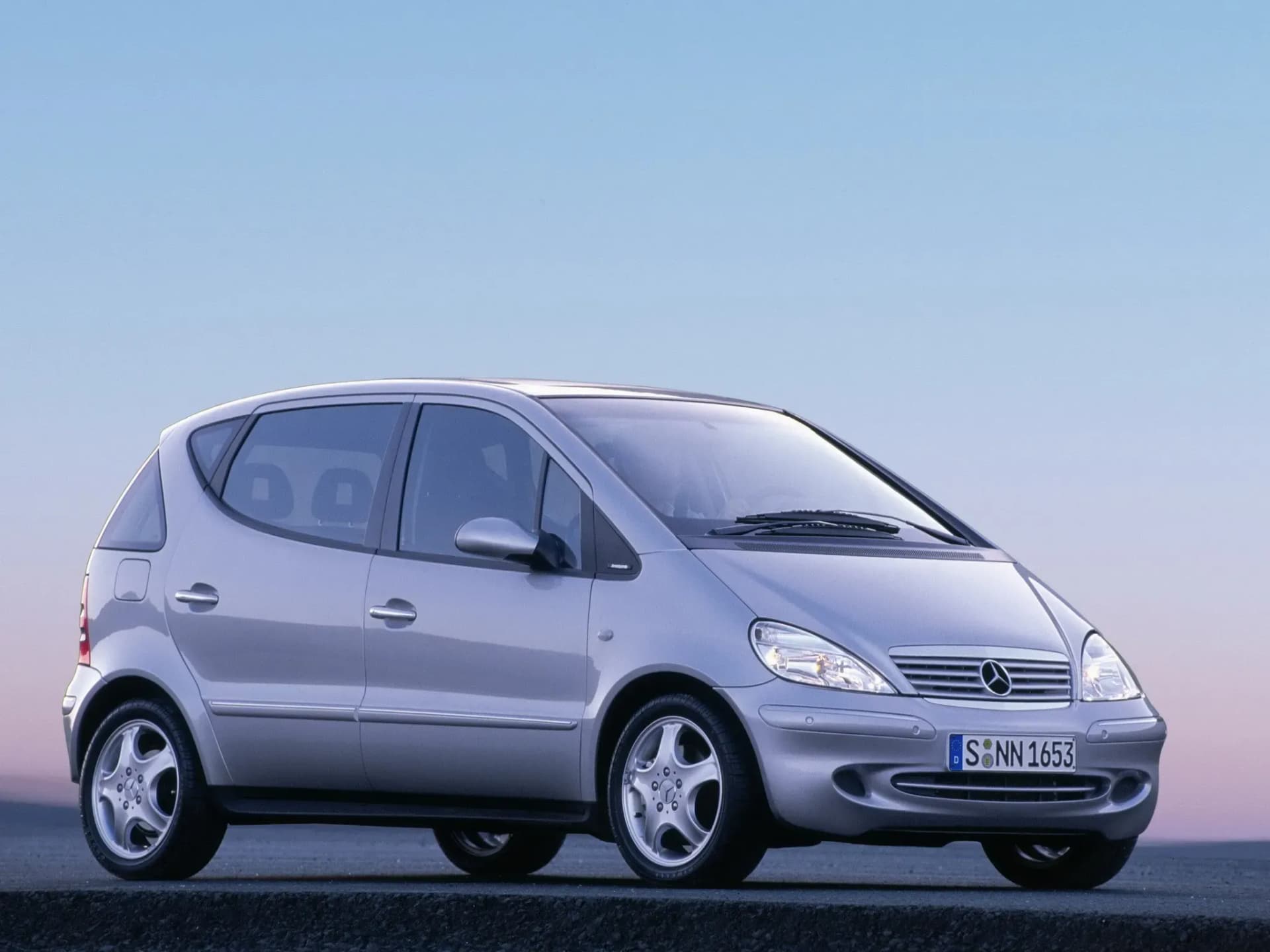 MERCEDES-BENZ-A-Klasse