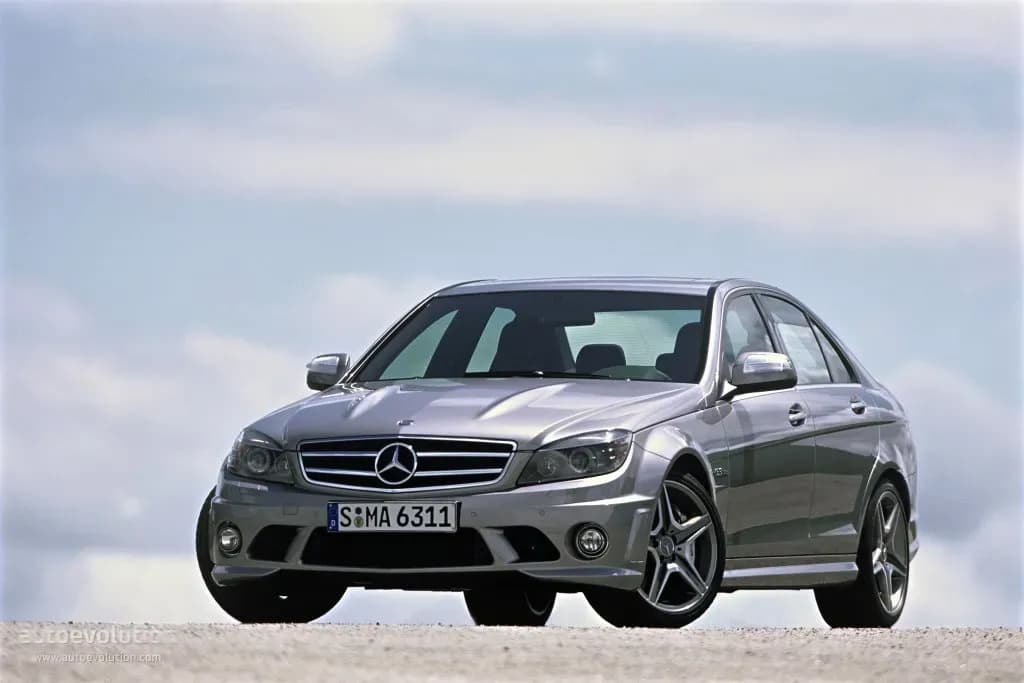 MERCEDES-BENZ-C-Klasse-AMG