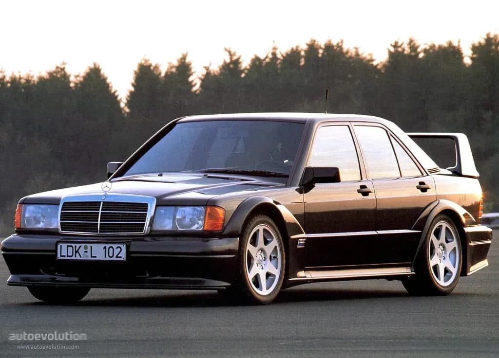 MERCEDES-BENZ-C-Klasse-AMG