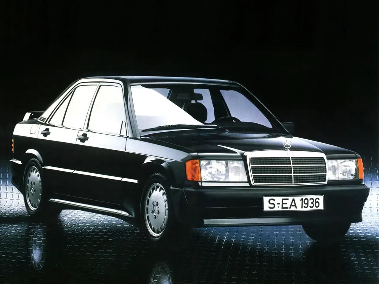 MERCEDES-BENZ-C-Klasse-AMG