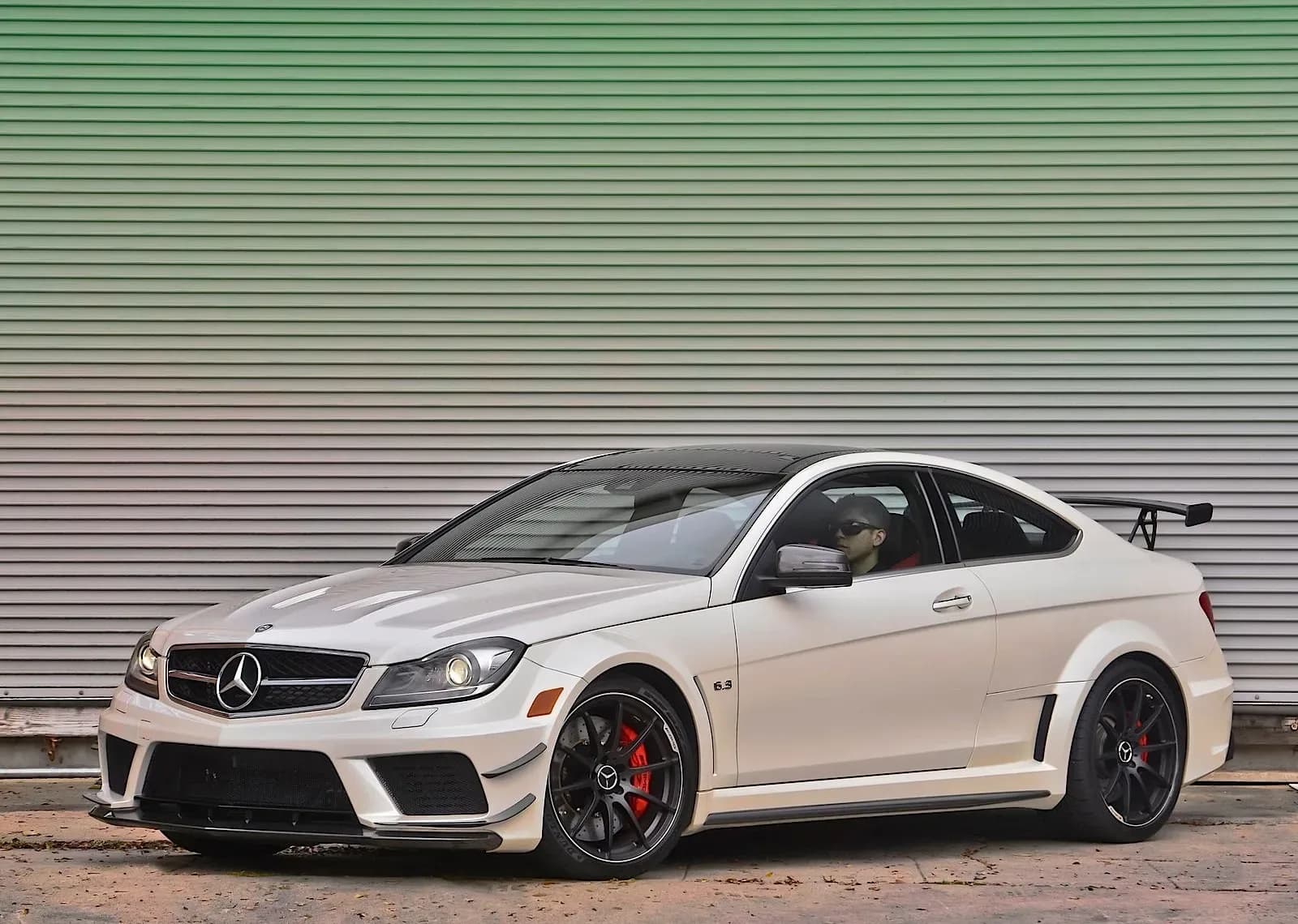MERCEDES-BENZ-C-Klasse-Coupe-AMG