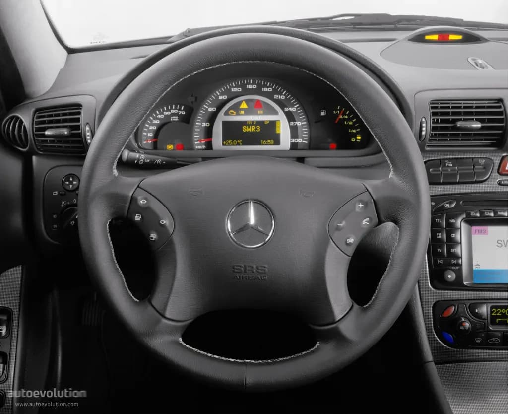 MERCEDES-BENZ-C-Klasse-T-Modell