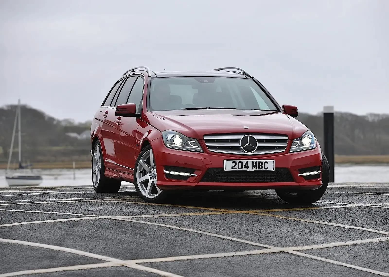MERCEDES-BENZ-C-Klasse-T-Modell