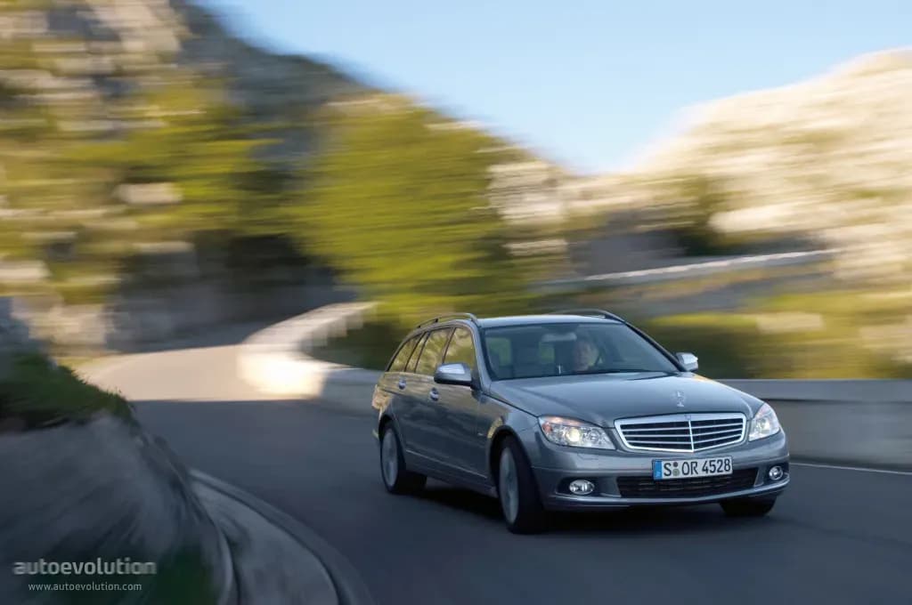 MERCEDES-BENZ-C-Klasse-T-Modell