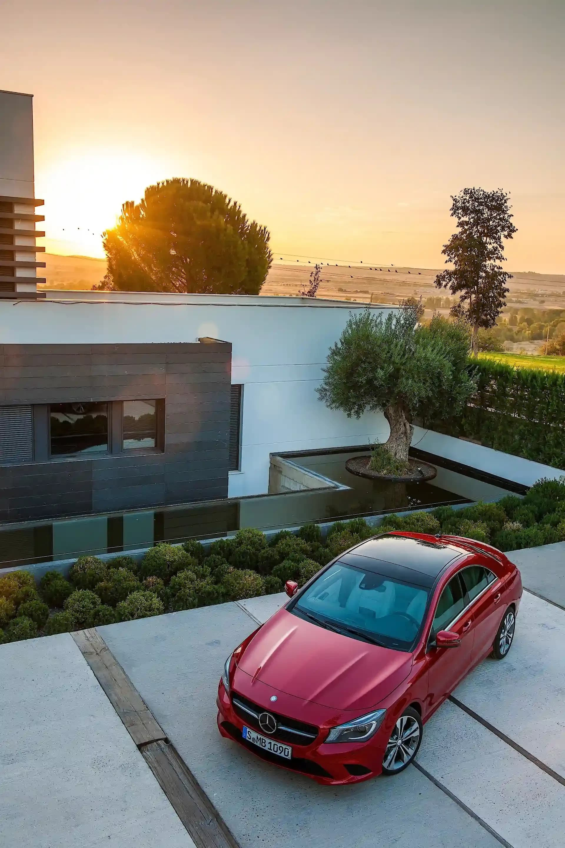 MERCEDES-BENZ-CLA-Klasse