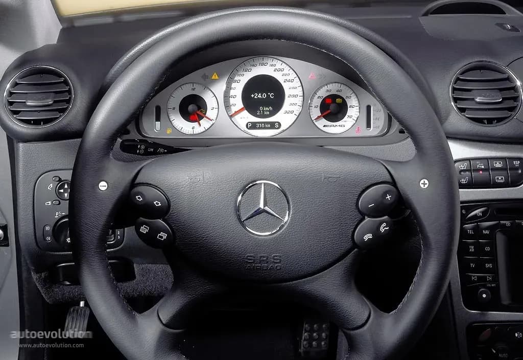 MERCEDES-BENZ-CLK-AMG