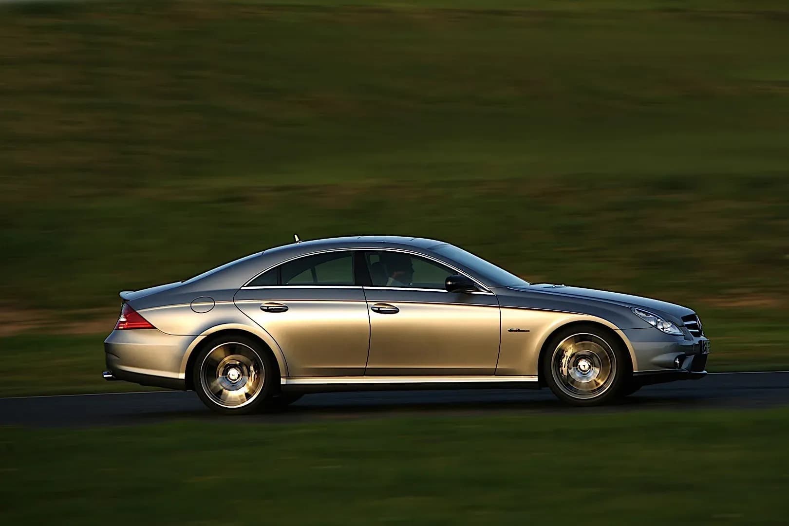 MERCEDES-BENZ-CLS-AMG