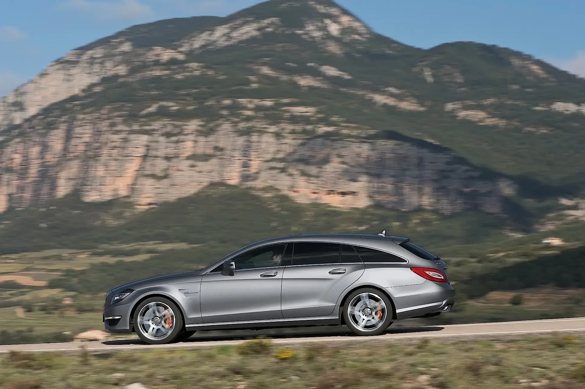 MERCEDES-BENZ-CLS-Shooting-Brake