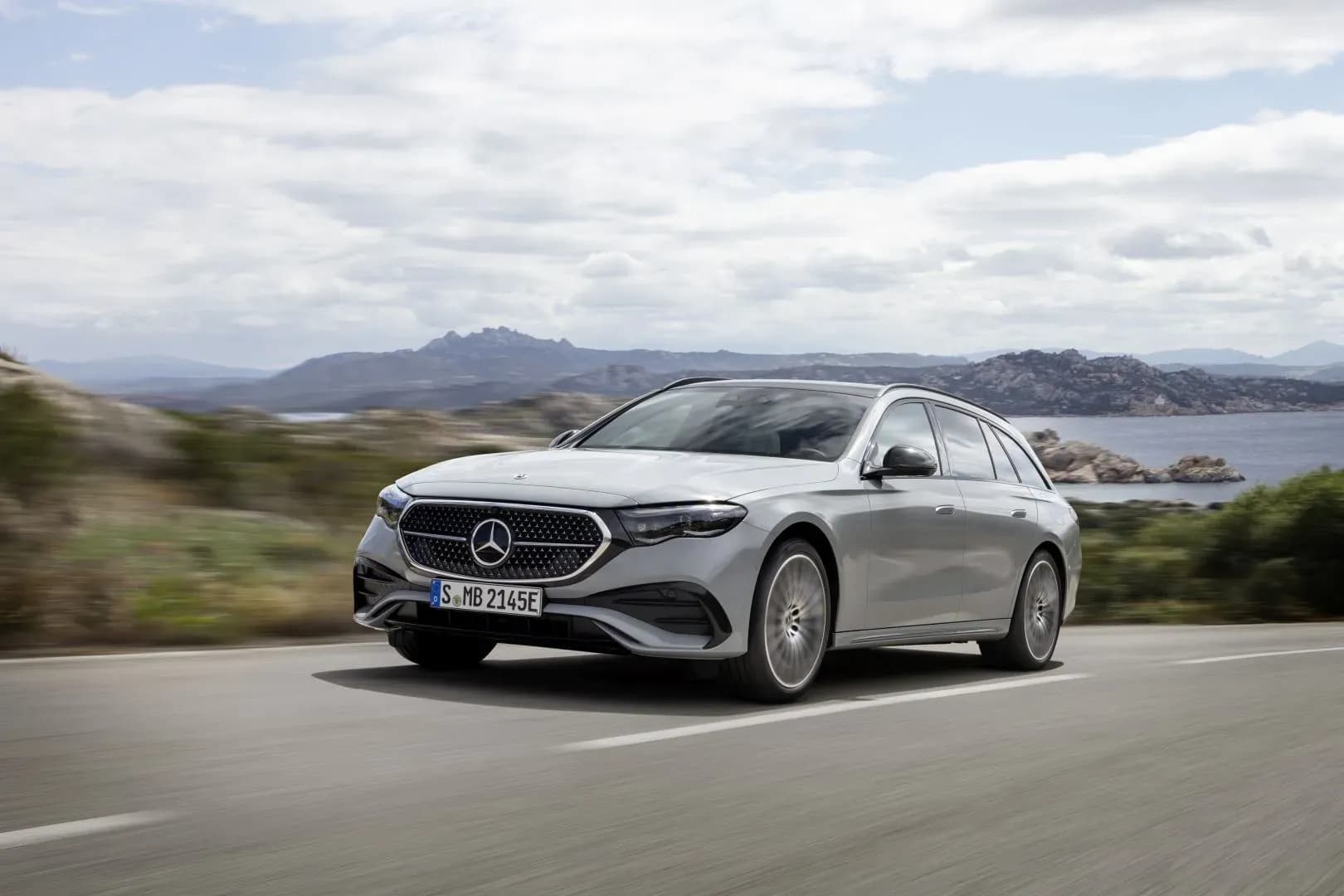 MERCEDES-BENZ-E-Class-T-Modell-All-Terrain