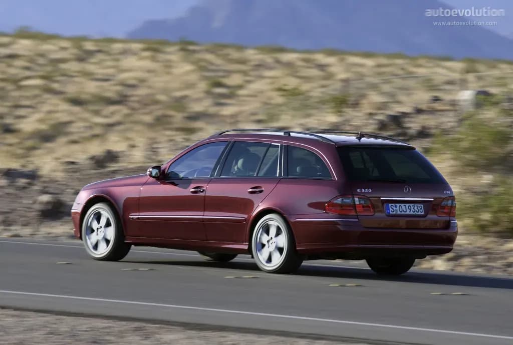 MERCEDES-BENZ-E-Klasse-T-Modell