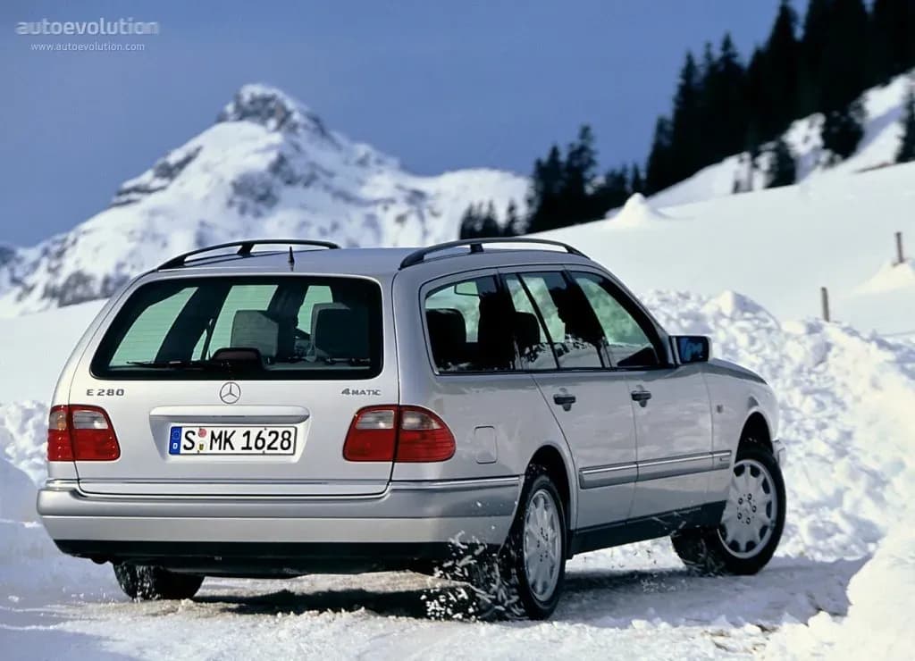 MERCEDES-BENZ-E-Klasse-T-Modell