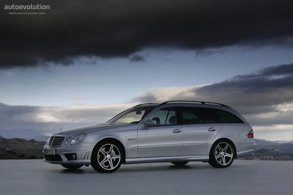 MERCEDES-BENZ-E-Klasse-T-Modell-AMG