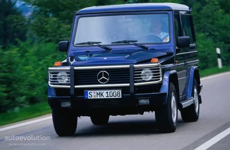 MERCEDES-BENZ-G-Klasse-Kurz