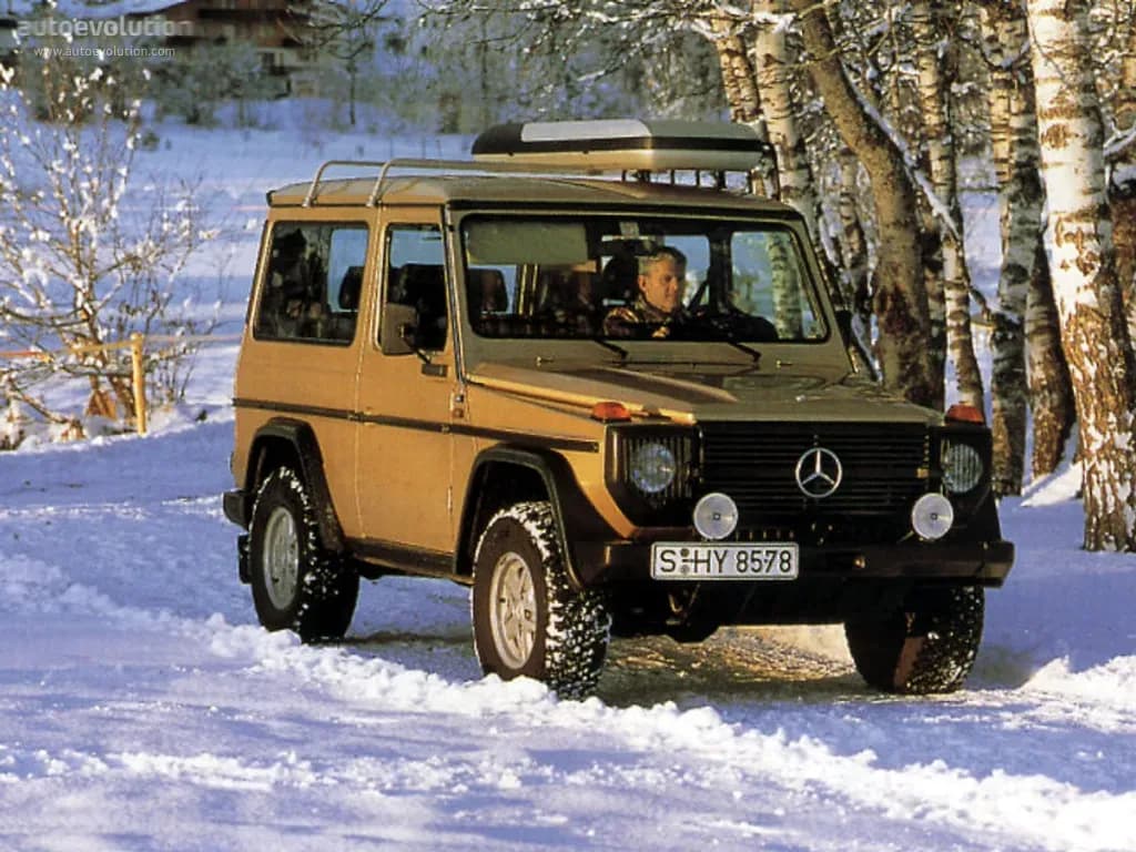 MERCEDES-BENZ-G-Klasse-Kurz