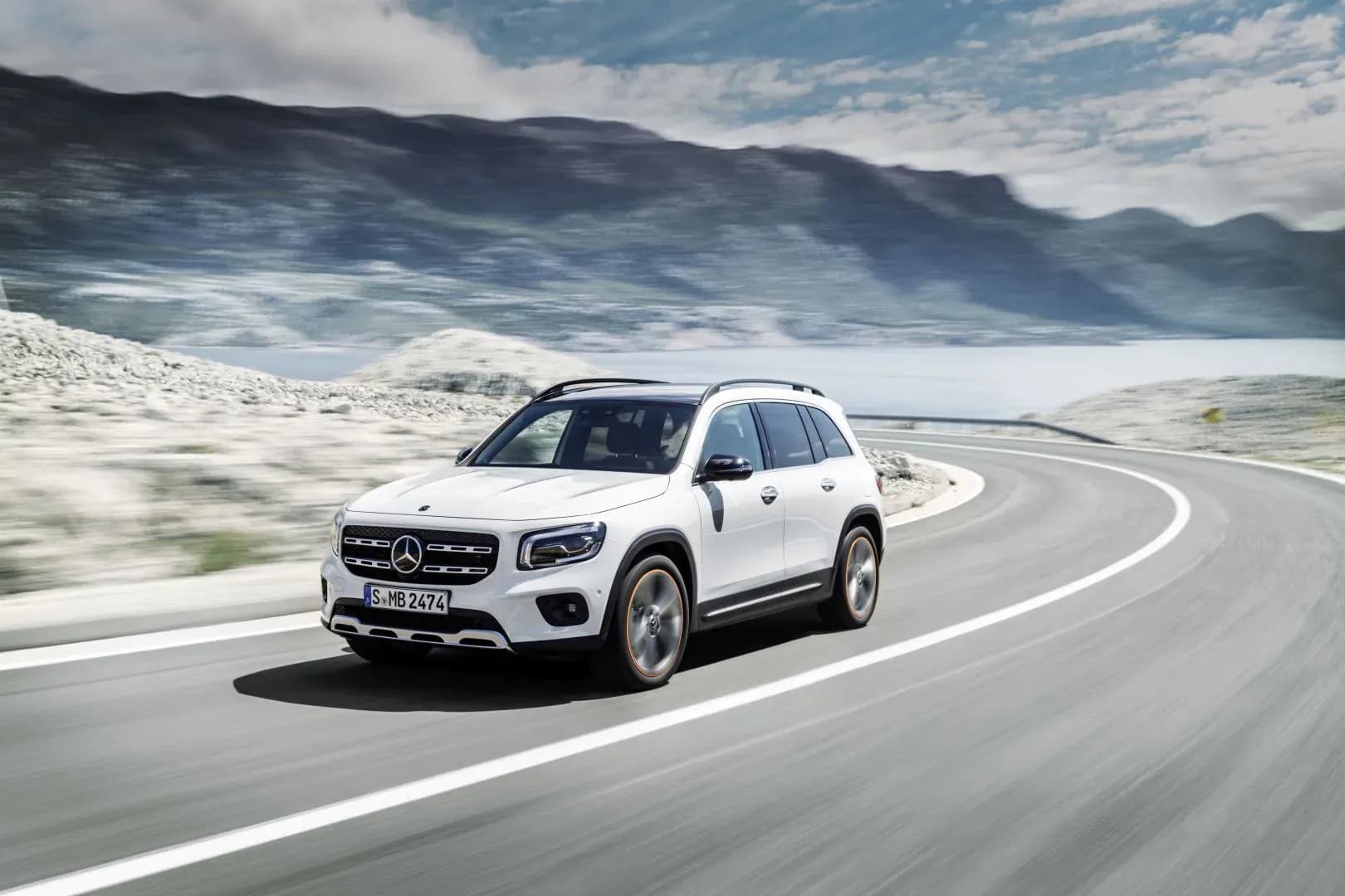 MERCEDES-BENZ-GLB