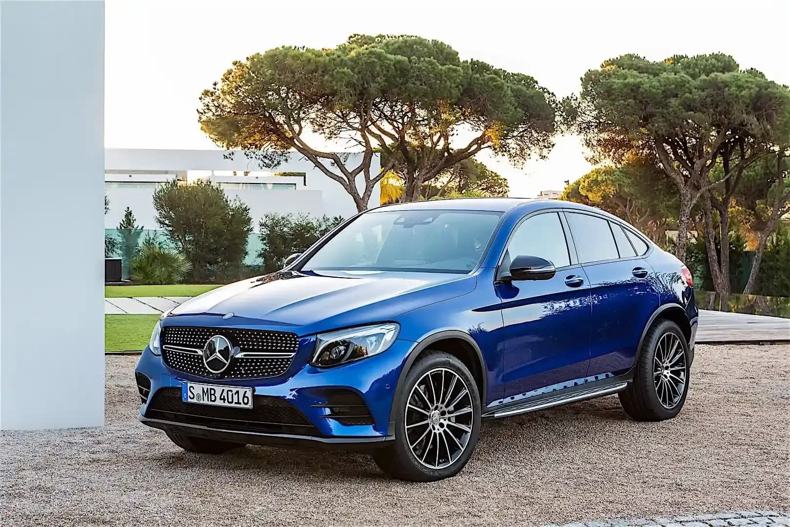 MERCEDES-BENZ-GLC-Class-Coupe