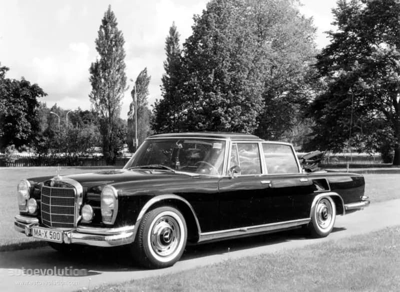 MERCEDES-BENZ-Laundalet