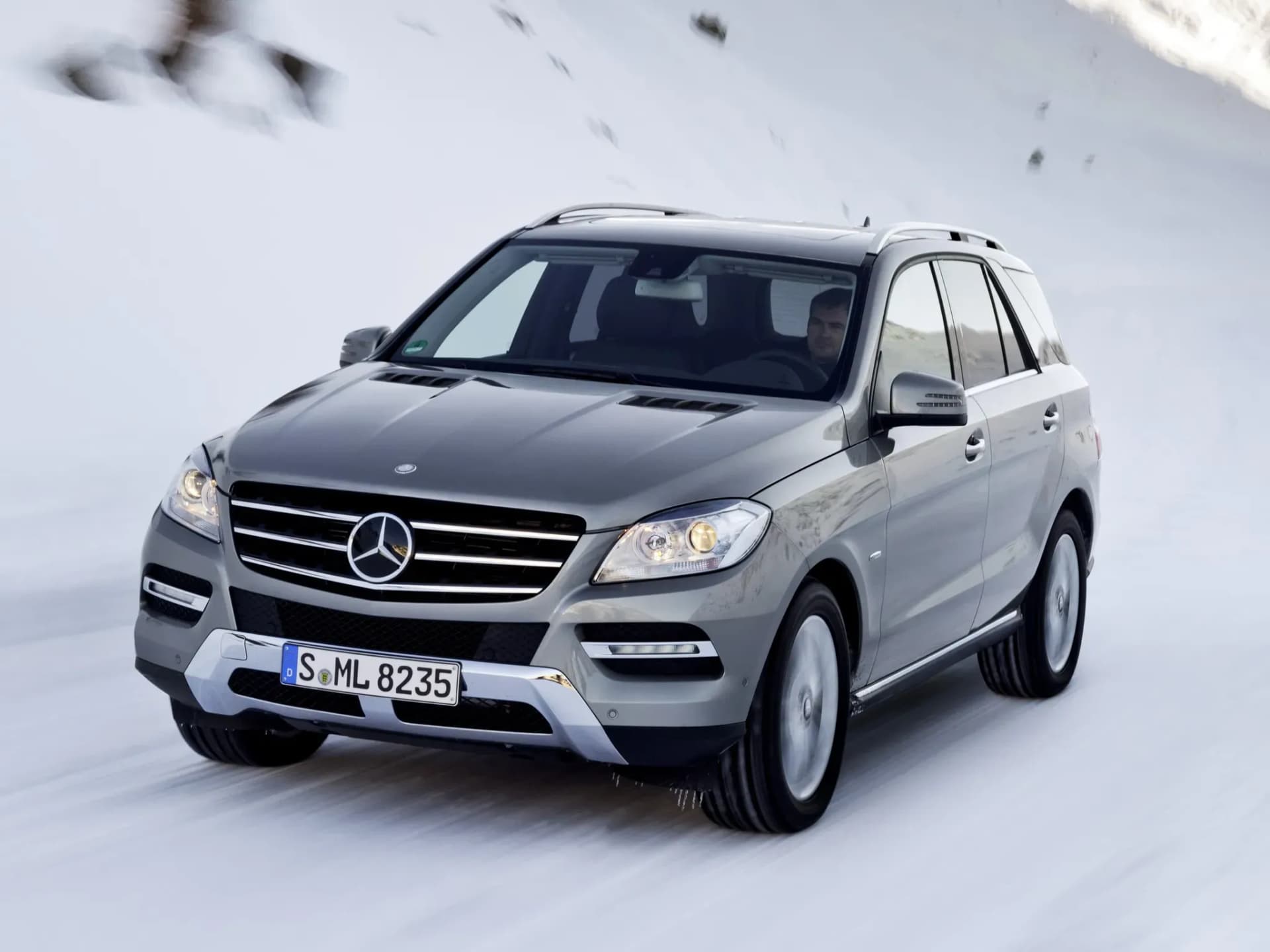 MERCEDES-BENZ-M-Klasse
