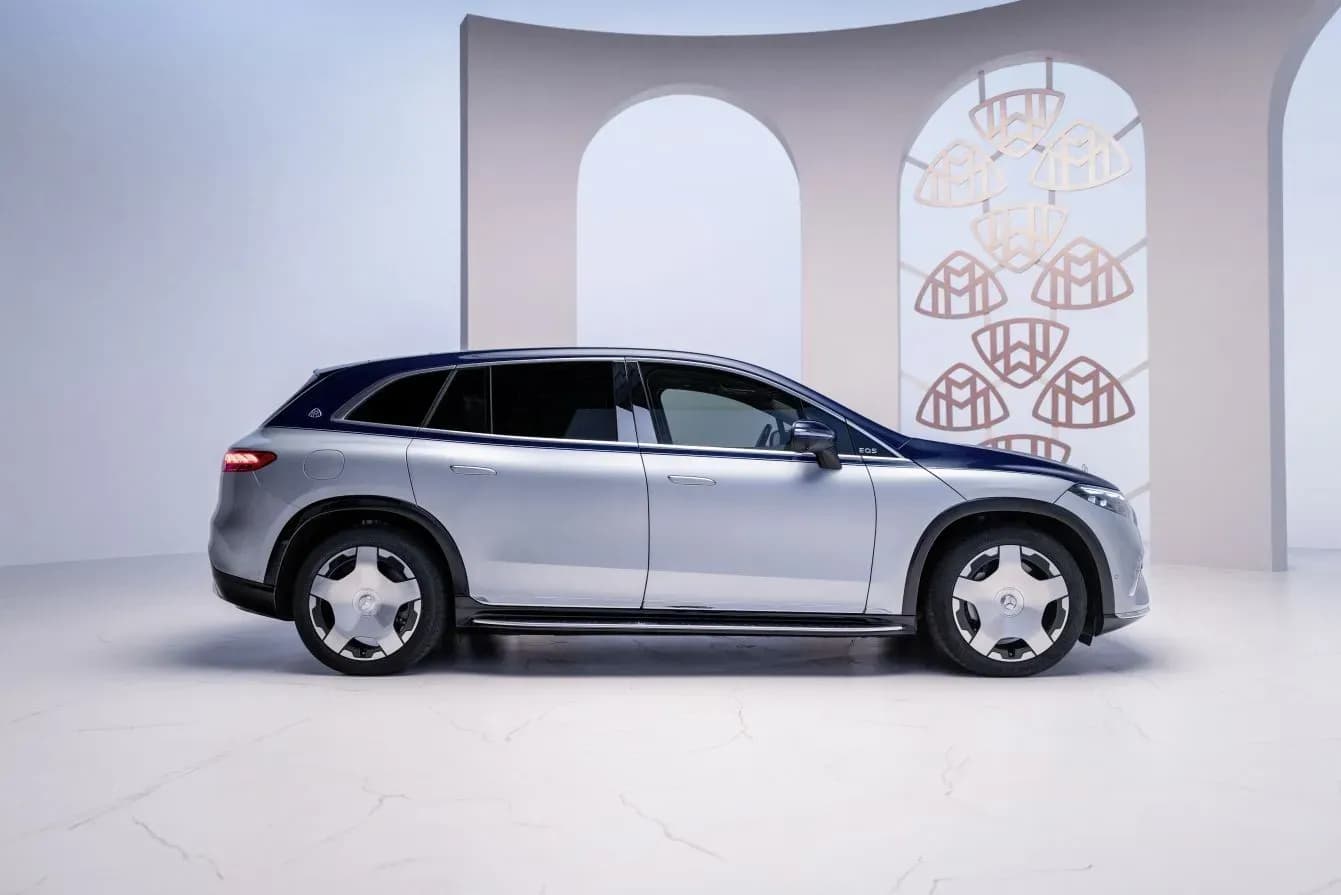 MERCEDES-BENZ-Maybach-EQS-SUV