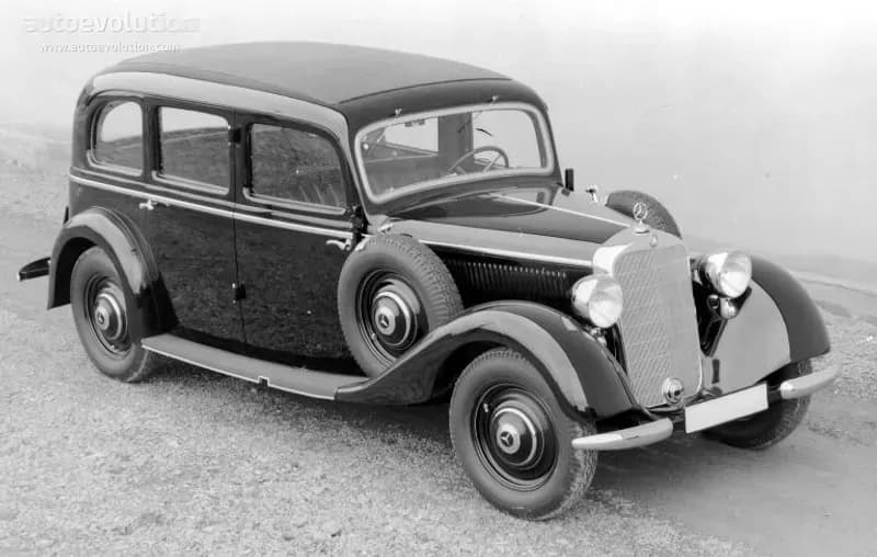 MERCEDES-BENZ-Pullman