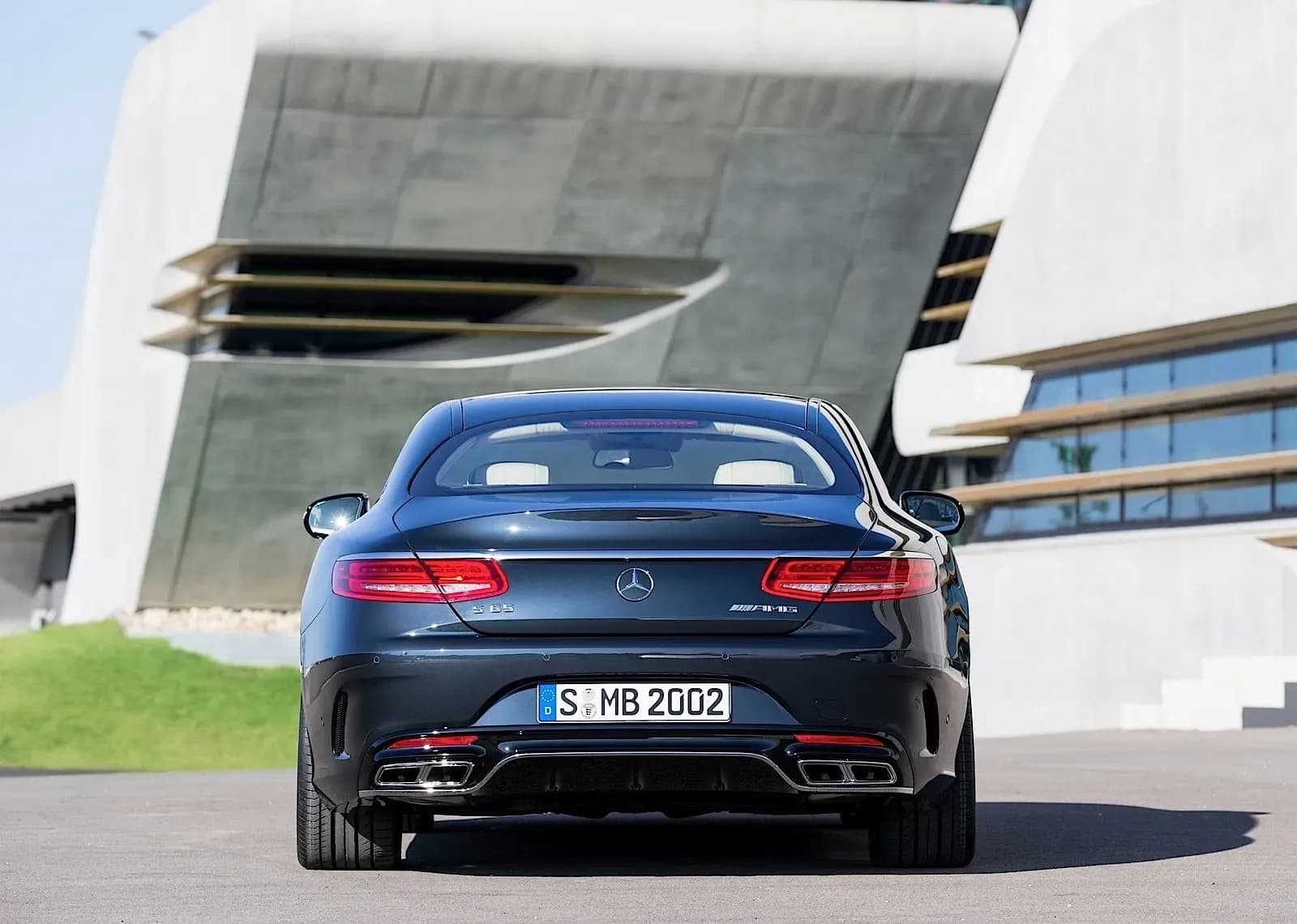 MERCEDES-BENZ-S-Class-Coupe-AMG