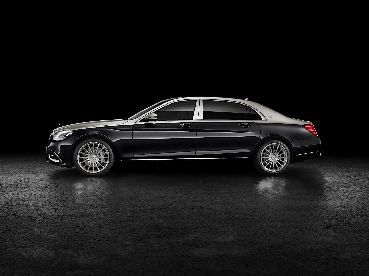 MERCEDES-BENZ-S-Class-Maybach