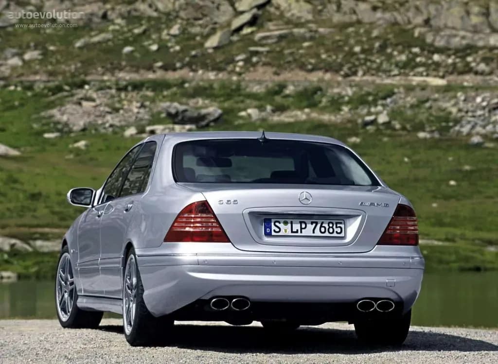 MERCEDES-BENZ-S-Klasse-AMG