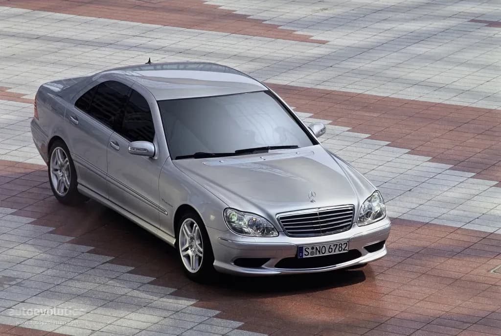 MERCEDES-BENZ-S-Klasse-AMG