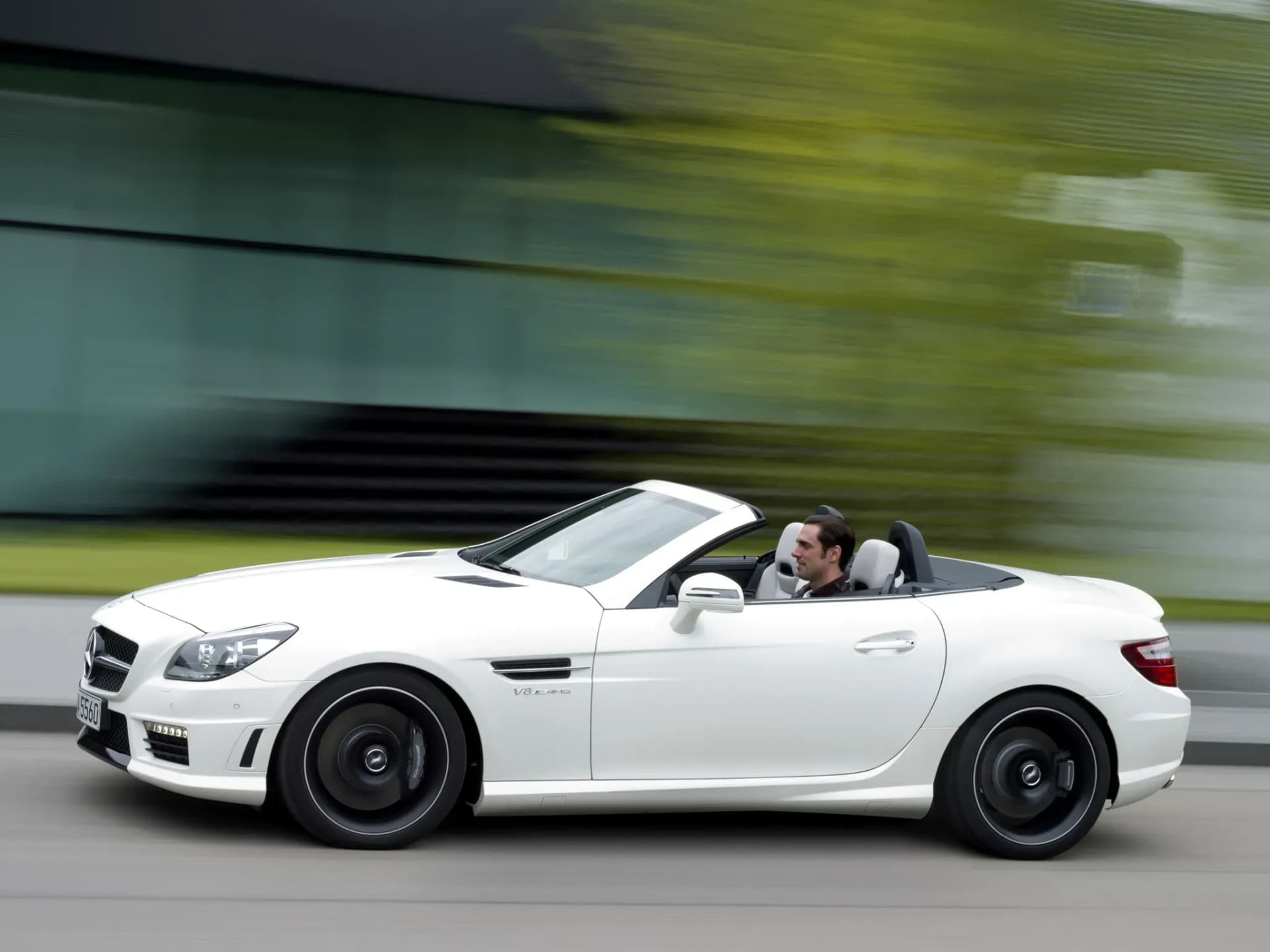MERCEDES-BENZ-SLK-AMG
