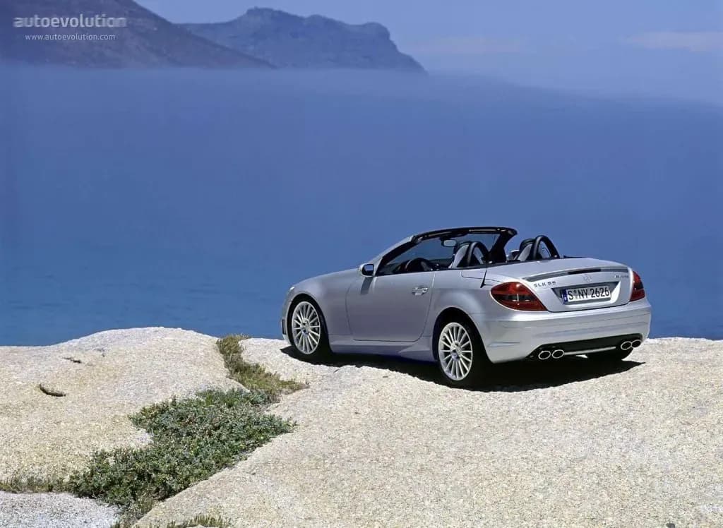 MERCEDES-BENZ-SLK-AMG