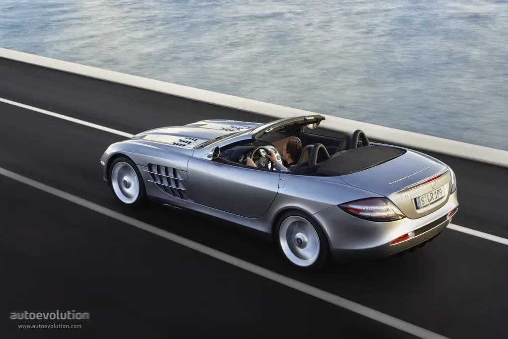 MERCEDES-BENZ-SLR-McLaren