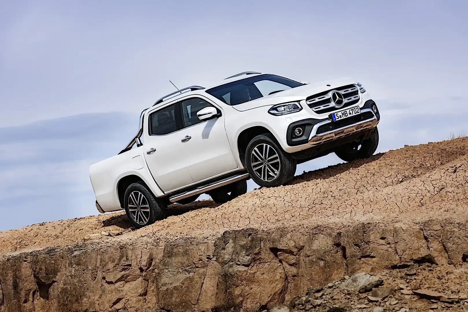 MERCEDES-BENZ-X-Class