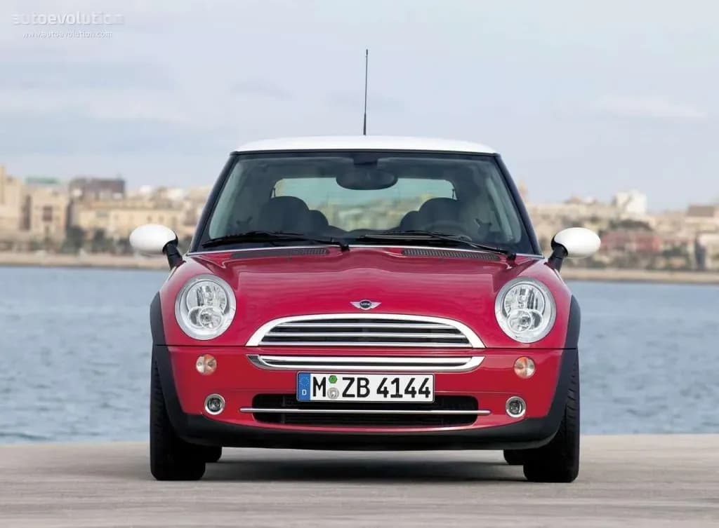 MINI-Hatch